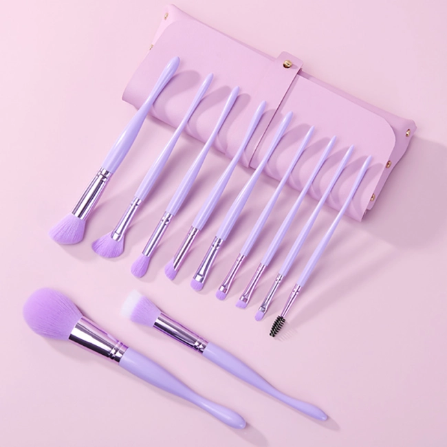 набір косметичних пензлів з чохлом