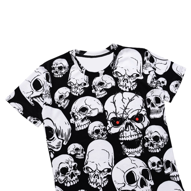 футболка с рисунком черепов