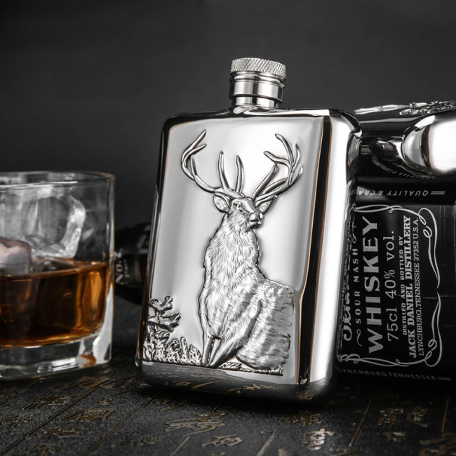 фляга з нержавіючої сталі для мисливця