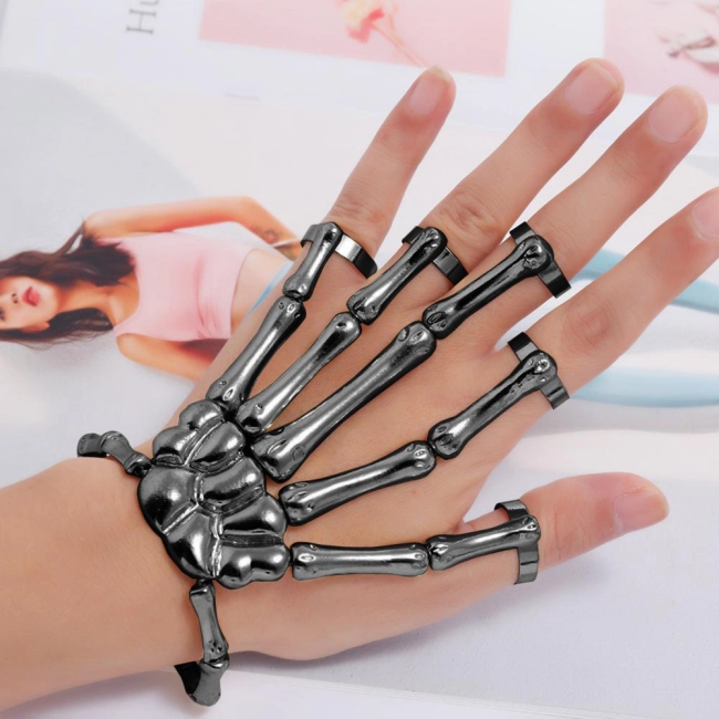 браслет с кольцами рука скелета