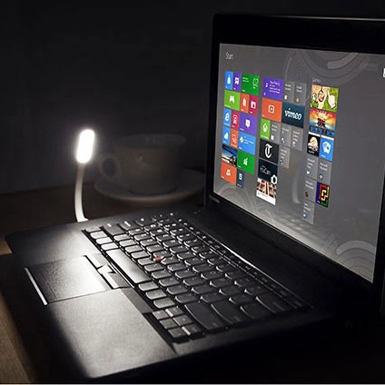 світильник з usb