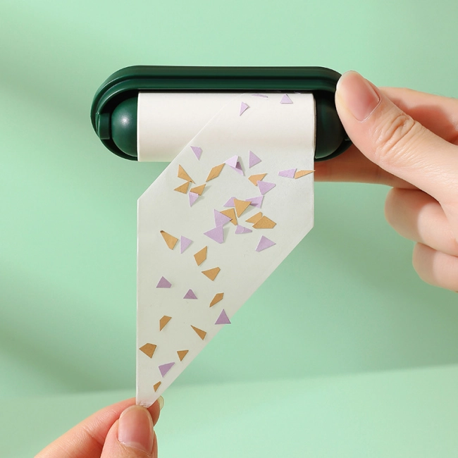 липкий ролик для чищення одягу