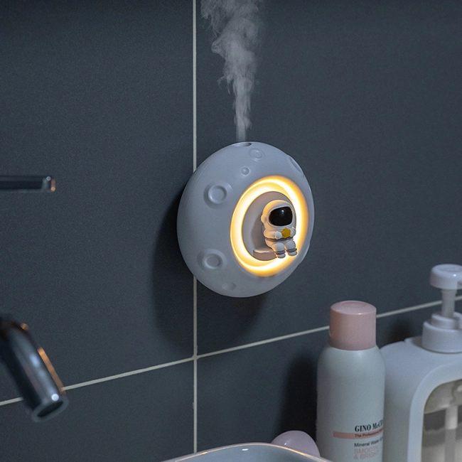 освіжувач повітря у вигляді космонавта