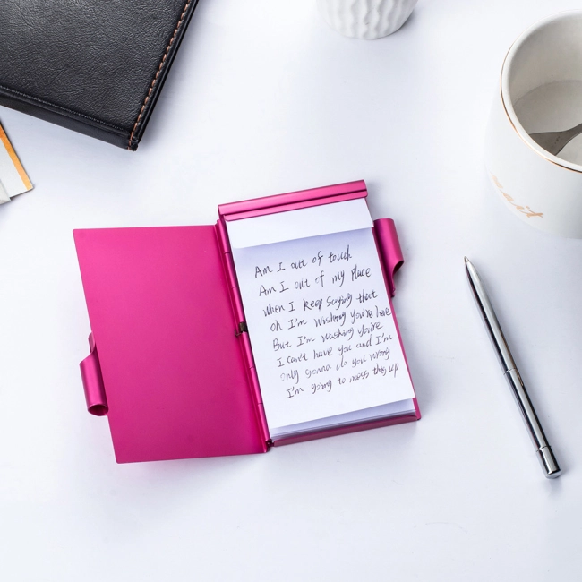 металлический блокнот с ручкой