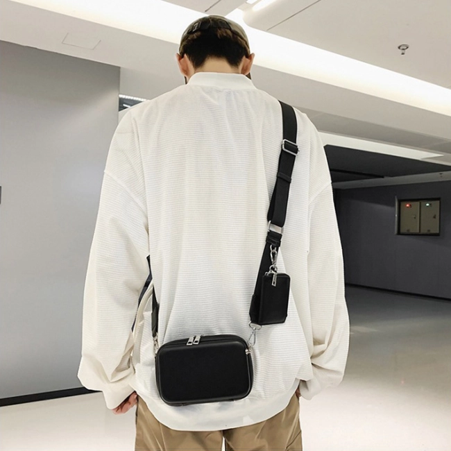 сумка чоловіча однолямкова на плече