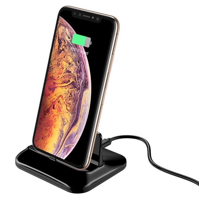 магнитная док станция с тремя типами разъемов