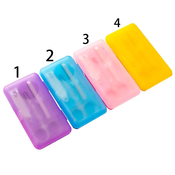 набір для манікюру з 4 предметів