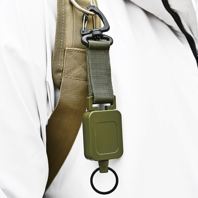 ретрактор тактичний з карабіном та вбудованим тросом