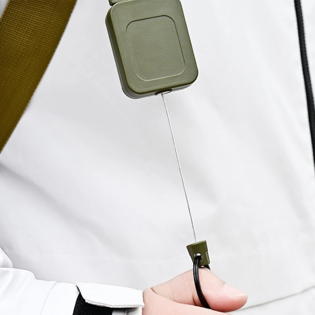 ретрактор тактичний із вбудованим тросом