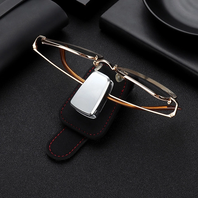 кліпса тримач для окулярів