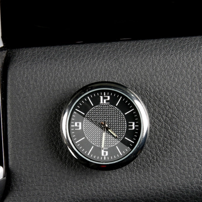 часы кварцевые в автомобиль