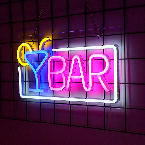 неоновая вывеска Bar