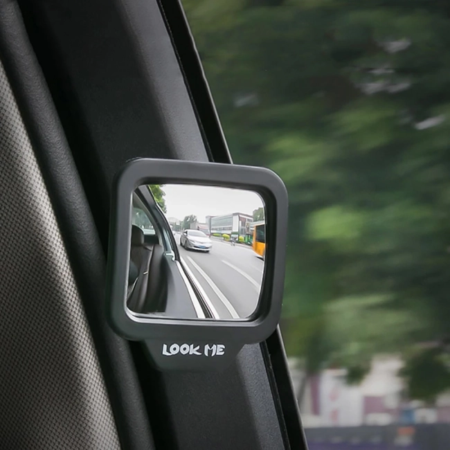 додаткове дзеркало для задніх сидінь