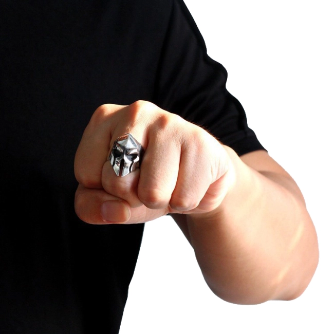 перстень з черепом для чоловіків