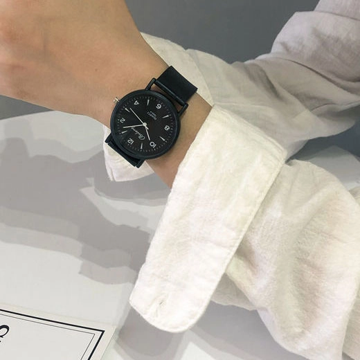 светящиеся наручные часы