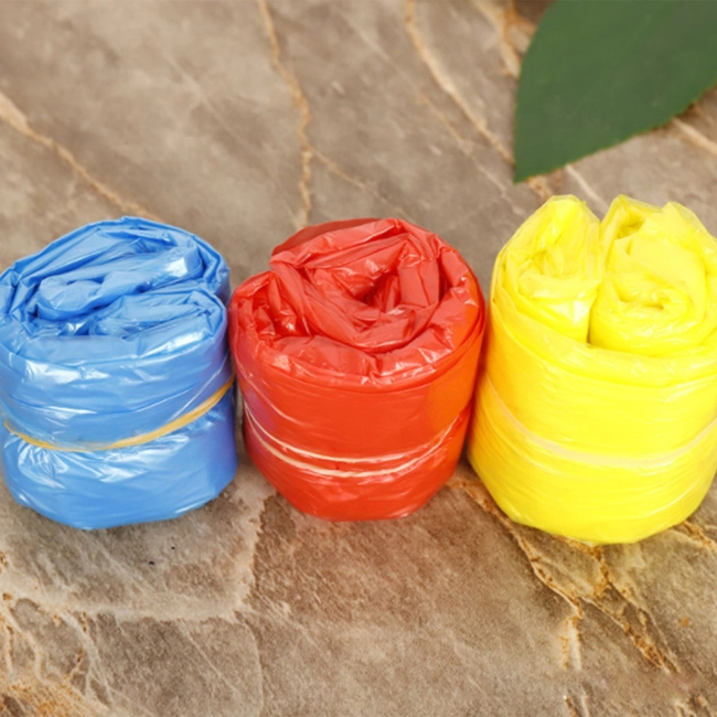 дождевик с карабином