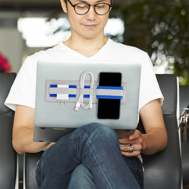 органайзер на ноутбук на клейкій основі