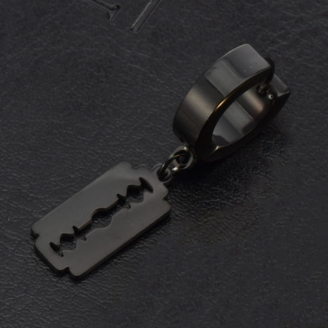 Серьги лезвие