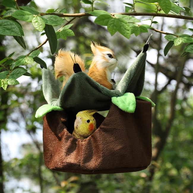 Гнездо из ткани