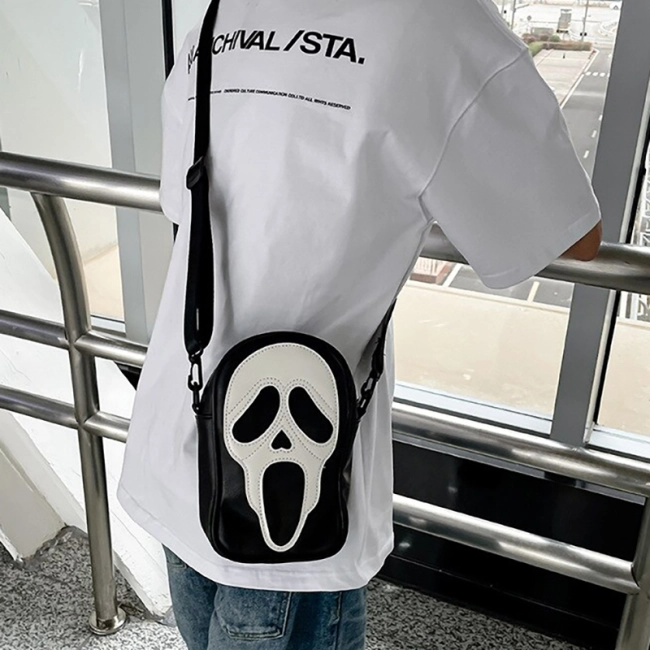 сумка крик на плече