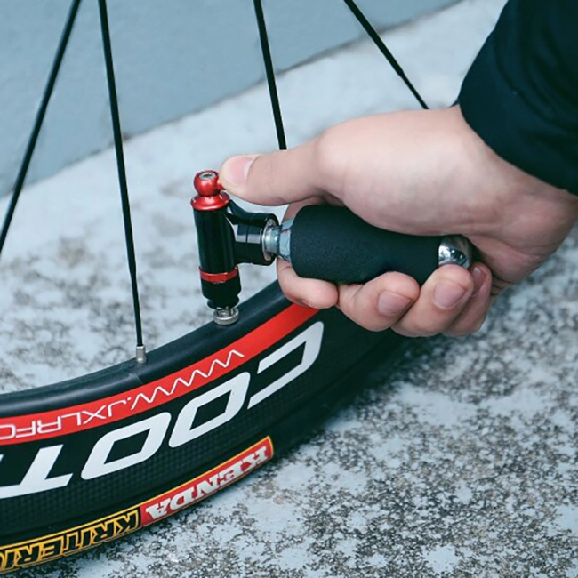 компактный велосипедный насос