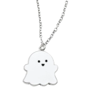 Кулон с призраком