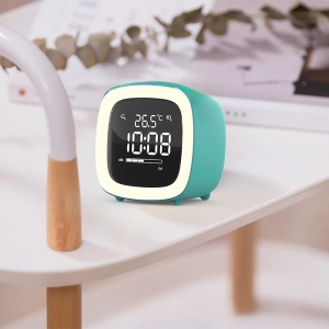 Настольные часы с измерителем температуры и с подсветкой часы с измерителем температуры