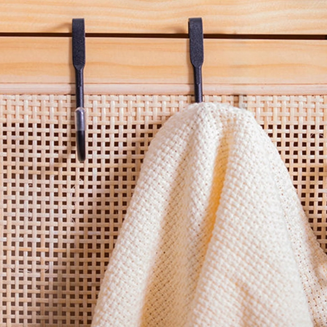 навесные крючки для дома