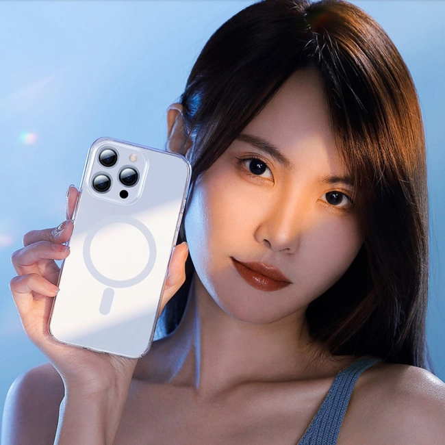 Магнітний чохол для iPhone 15