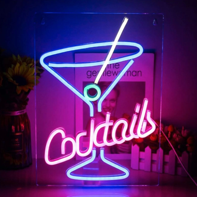 неонова вивіска коктейль