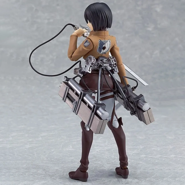 статуэтка микаса