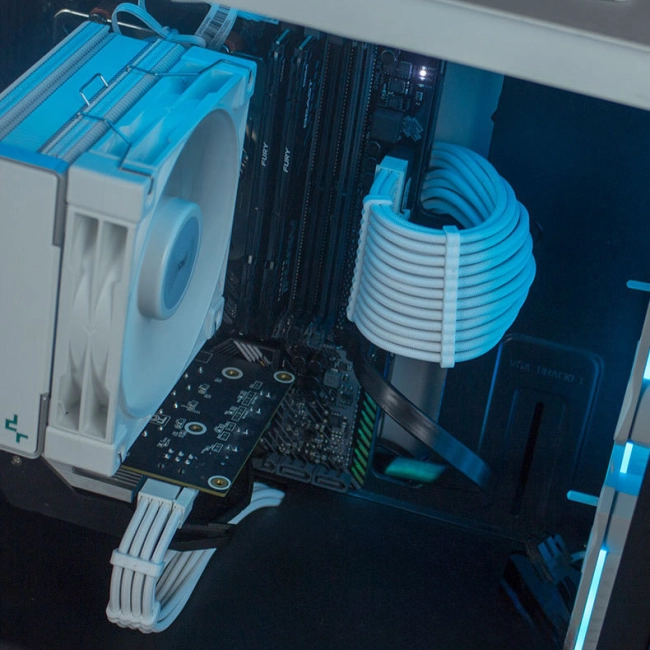 подовжувач для моддингу комп'ютера