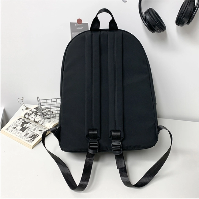 Рюкзак з оченятами