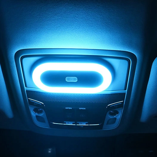 Світильник для автомобіля з кріпленням