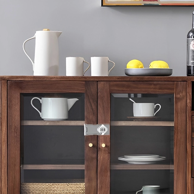 Замок з кодом від злому