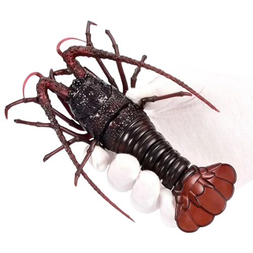 Лангуст на пульте управления