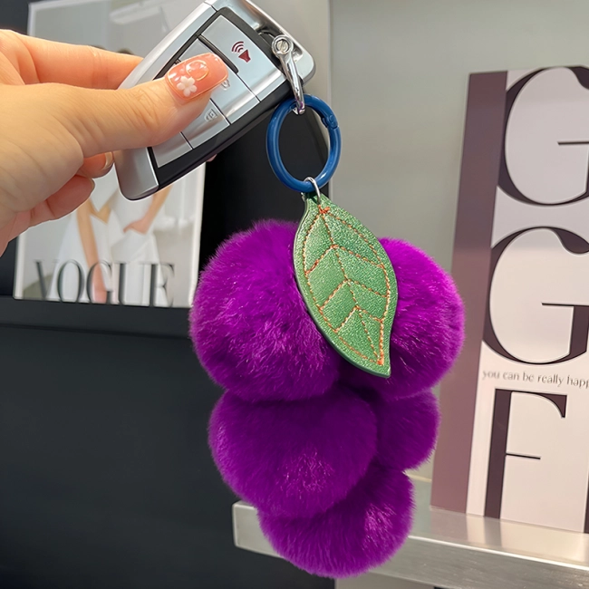 Брелок из меха