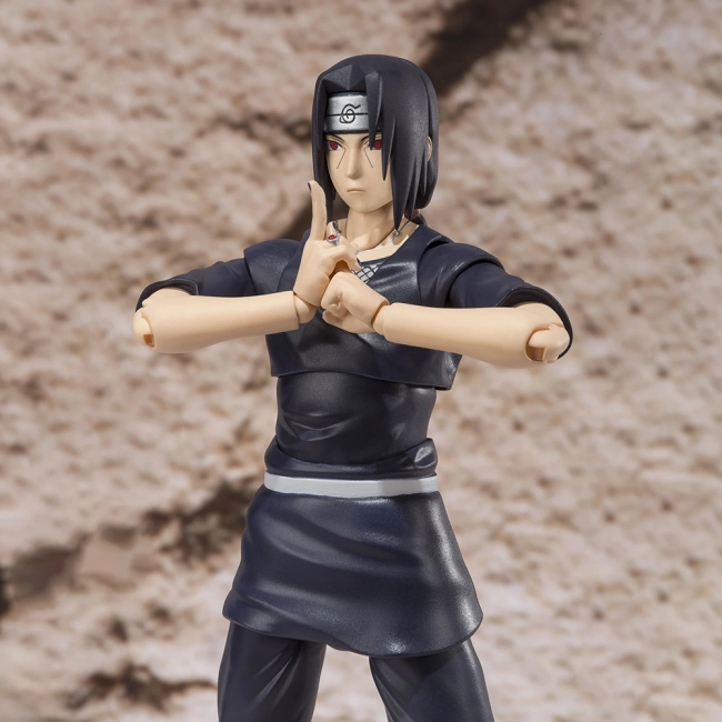 фигурка с Itachi Uchiha