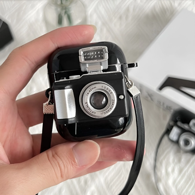 Чехол на AirPods фотоаппарат