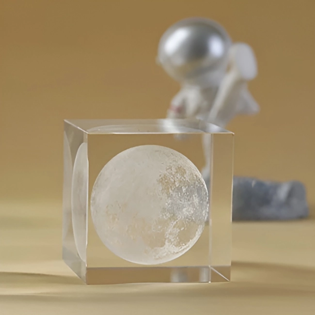 світильник прозорий куб