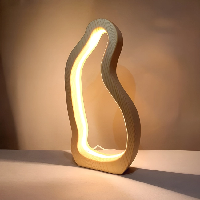 Настільний дерев'яний світильник