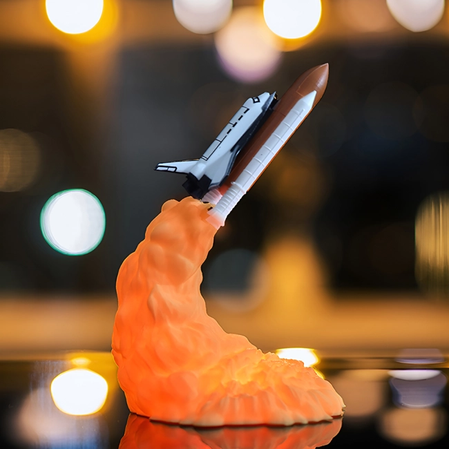 лампа в форме ракеты