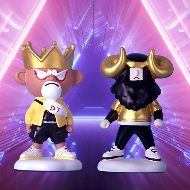 коробка-сюрприз з фігуркою