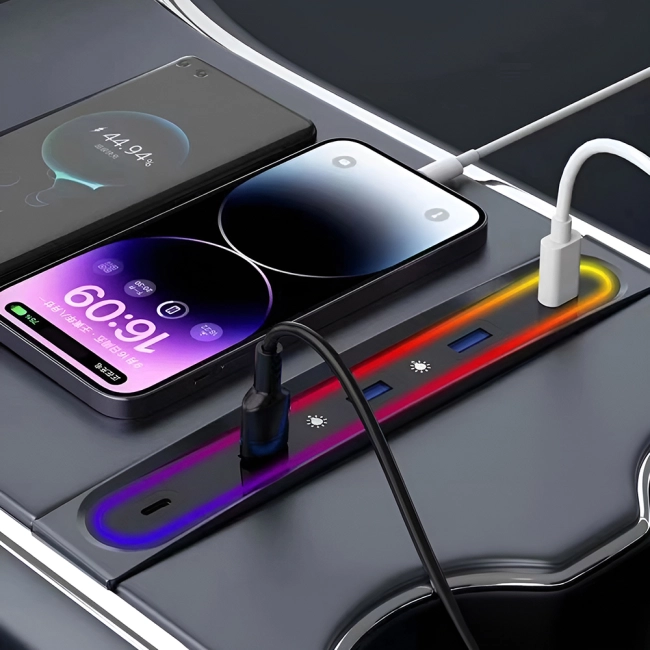 багатопортовий usb-адаптер Tesla