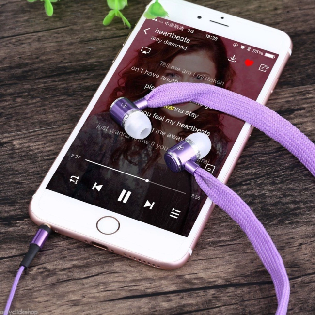 навушники на шнурку