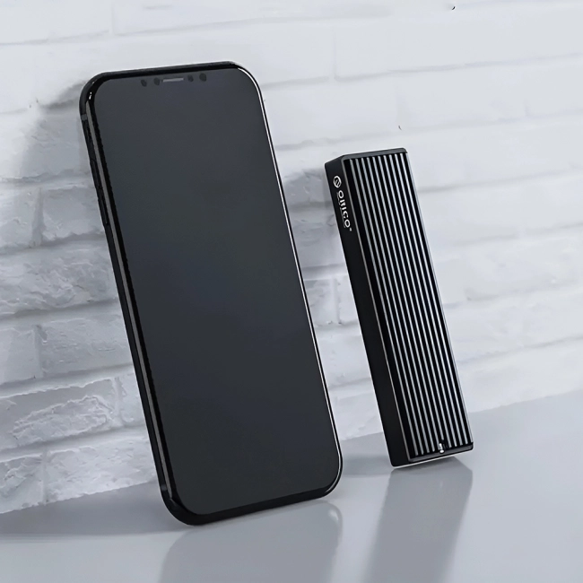 кишеня для жорстких дисків SSD