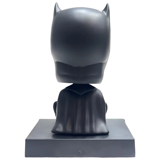 Фігурка з Бетменом,