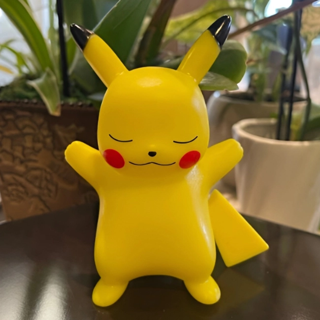 світильник покемон