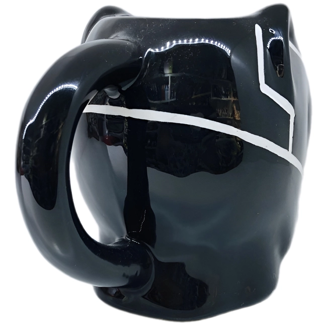 чашка чорна пантера