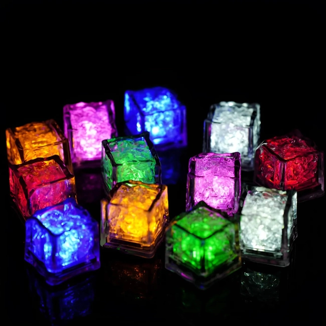 сяючі кубики льоду від води